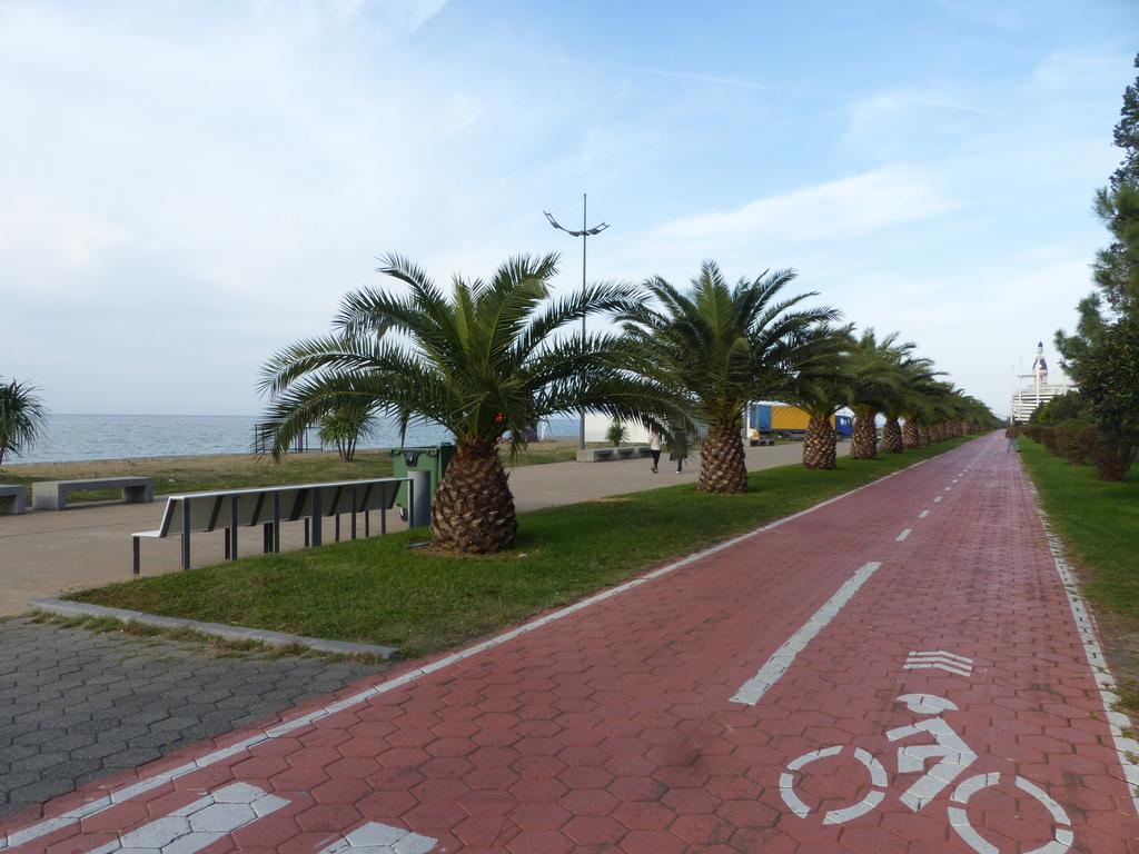 Apartment With Sea View Batumi Kültér fotó