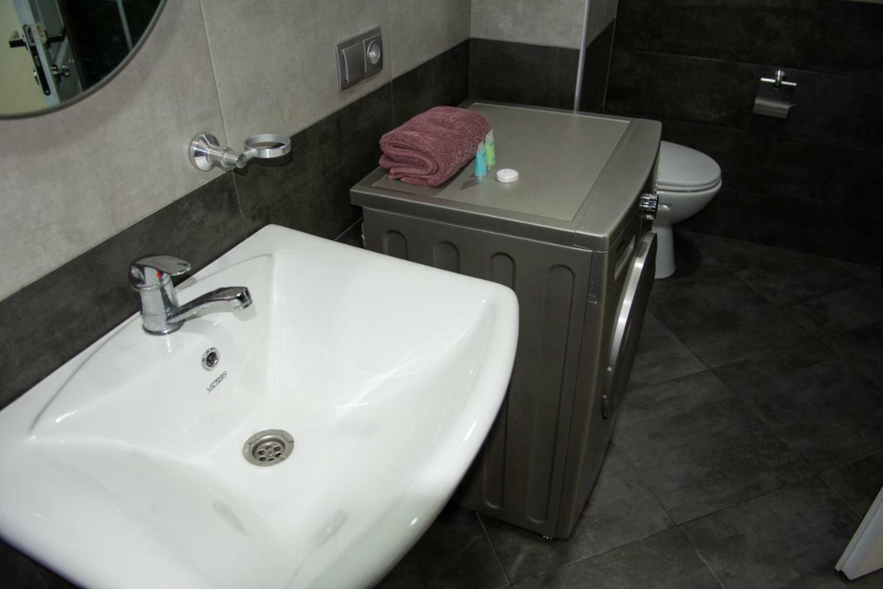 Apartment With Sea View Batumi Kültér fotó